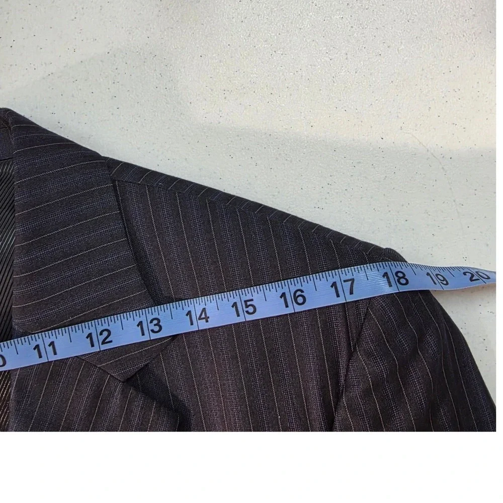 Mens Charcoal Grey Pinstripe Two Button Blazer Jacket Designed in Italy Size 40R